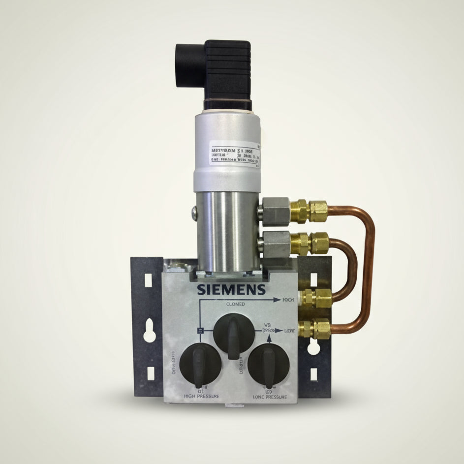 Siemens differential pressure assembly on a white background